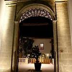 Favorita & Events ホテル