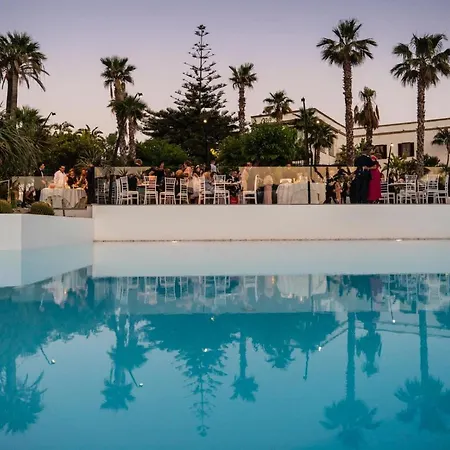 Favorita & Events Hotel 4*